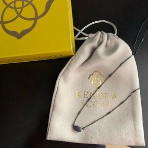 Kendra Scott necklace with pouch and box